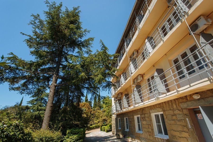 Отель Санаторий Аврора (Avrora) 2* (Большой Сочи: Лазаревское) - бронирование но